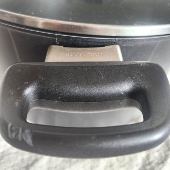 Scanpan Induction 7 Quart Nonstick Dutch Oven - Picture 12 of 15